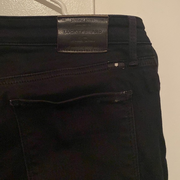 Lucky Brand Black Skinny Jeans - Womens Size 6/28 Ankle - Picture 3 of 3